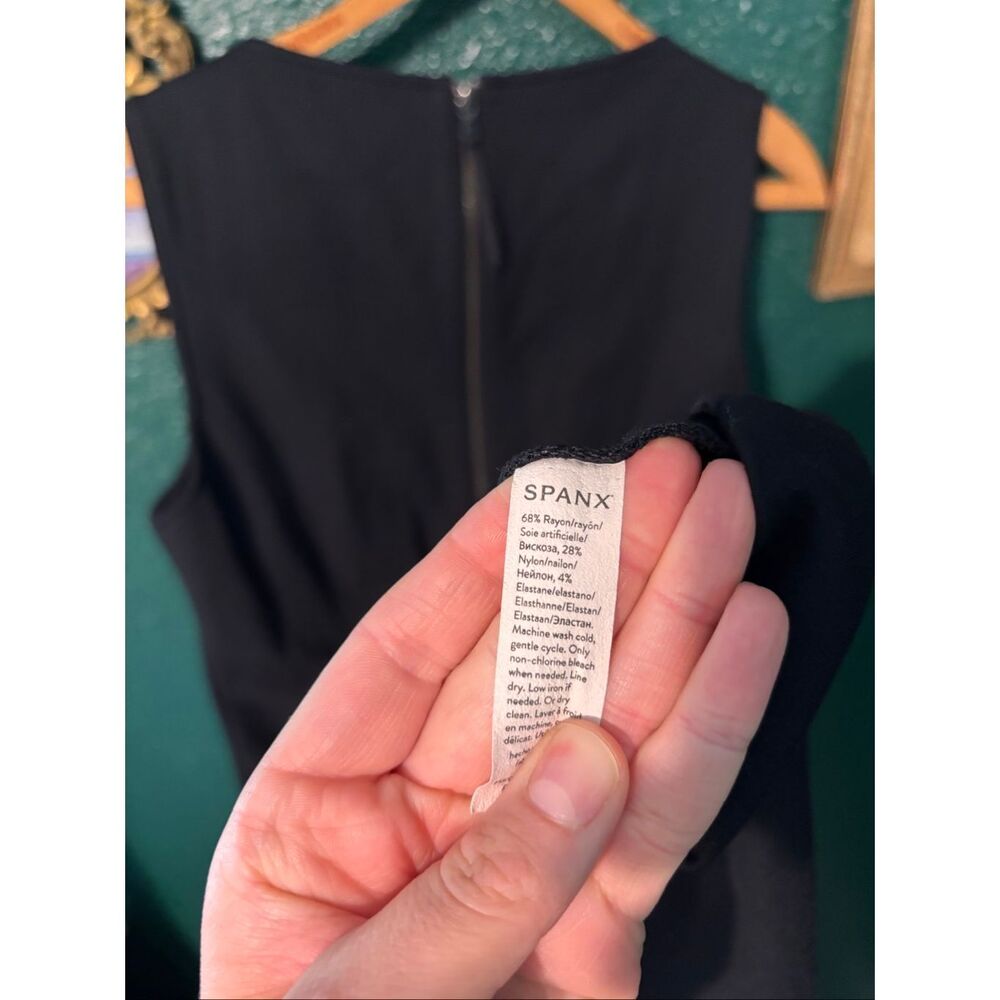 Spanx Knee Length Fitted Black Dress Sz Large - Picture 5 of 5